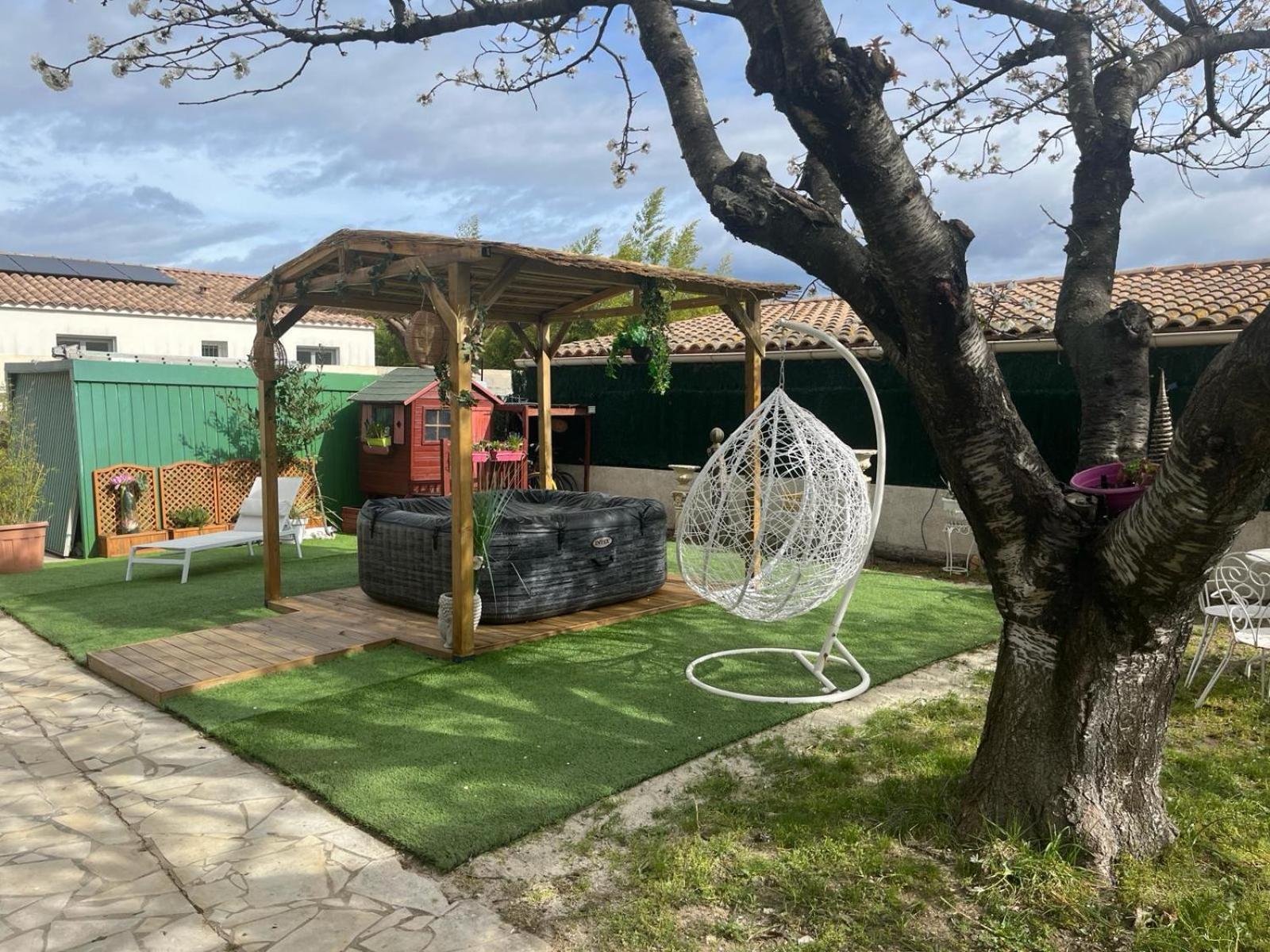 Apartment A Uchaud
